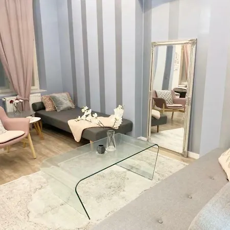 Modern, By Keleti - 2 Kitchens, A/c, Park アパート *