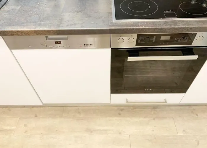 Modern, By Keleti - 2 Kitchens, A/c, Park Lägenhet