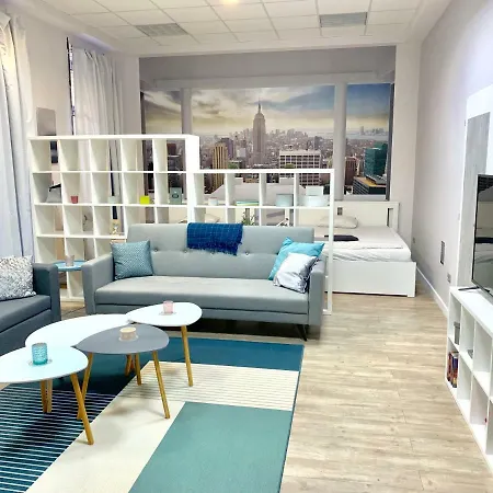 Modern, By Keleti - 2 Kitchens, A/c, Park Apartment *
