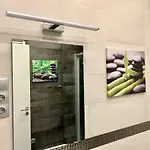 아파트 Modern, By Keleti - 2 Kitchens, A/c, Park